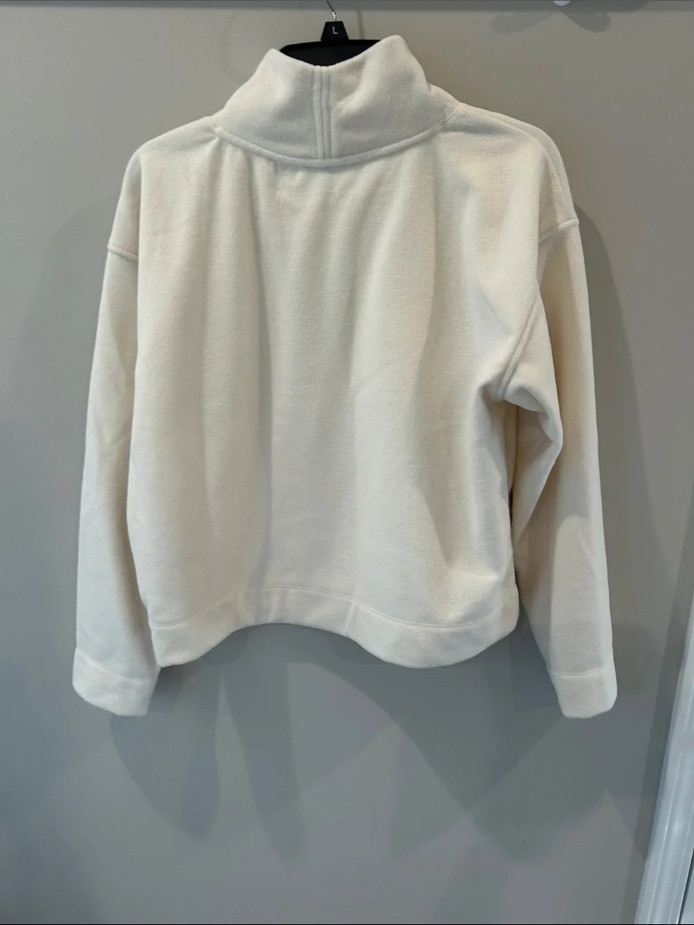 Vineyard Vines Cream Turtleneck Pullover Sweater